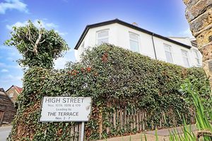 Entrance To Walkway- click for photo gallery